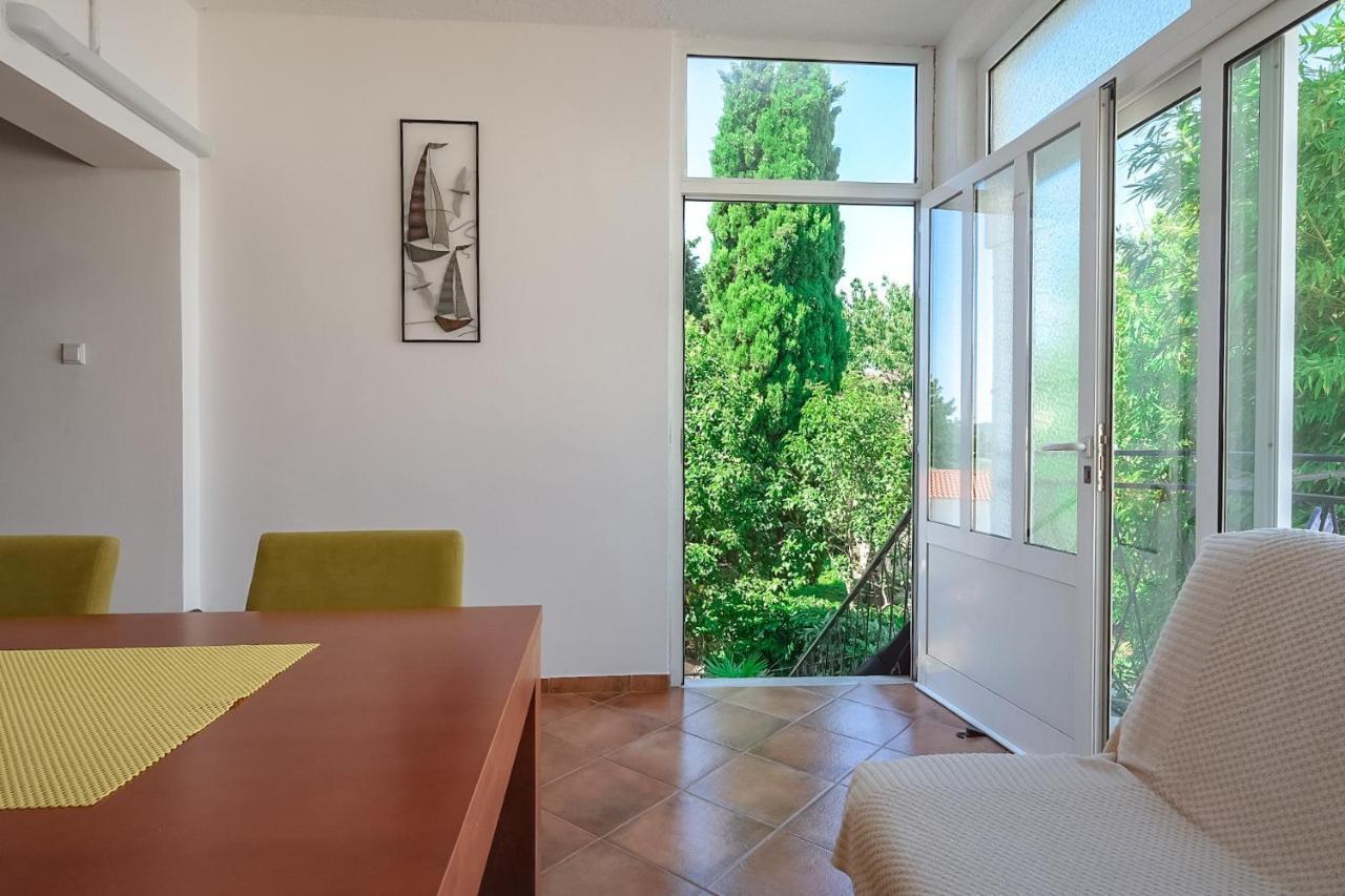 Apartmani Nina Rovinj Zewnętrze zdjęcie